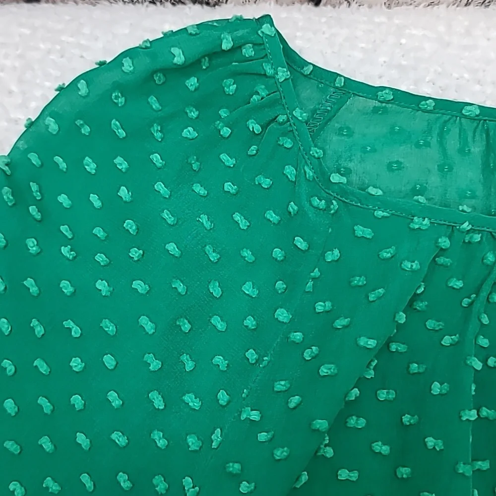 J Crew Flowy Sheer Silk Chiffon Long Sleeve Dot Blouse in Green - Picture 10 of 17